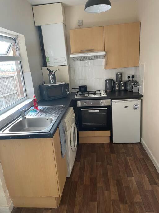 1, 38 Sneinton Hermitage Ng2 4Bs Nottingham Exterior photo